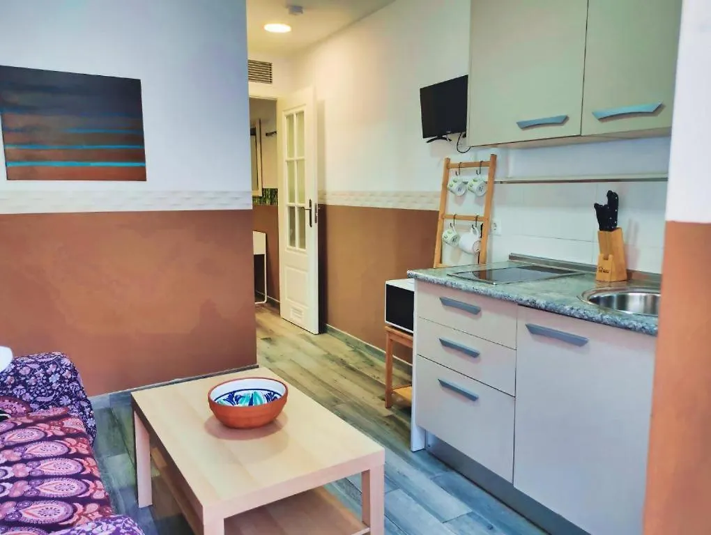 Cute Beach Home With Terrace In Pedregalejo Málaga 0*,  Espagne